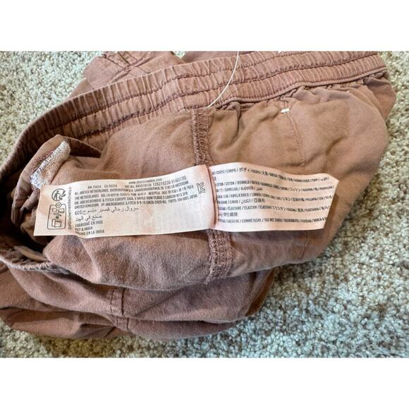 Abercrombie & Fitch shorts, size Men's XL, NWOT, Reddish Brown, Elastic Waist - Picture 7 of 10